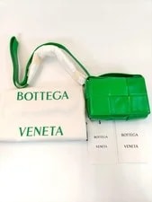 Bottega Veneta Maxi Candy Cassette Management Num 3