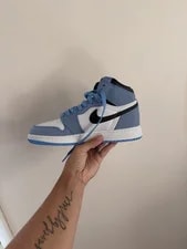 Air Jordan 1 Retro High OG GS 3