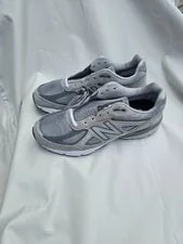 Size 10.5 - New Balance 990v4 4