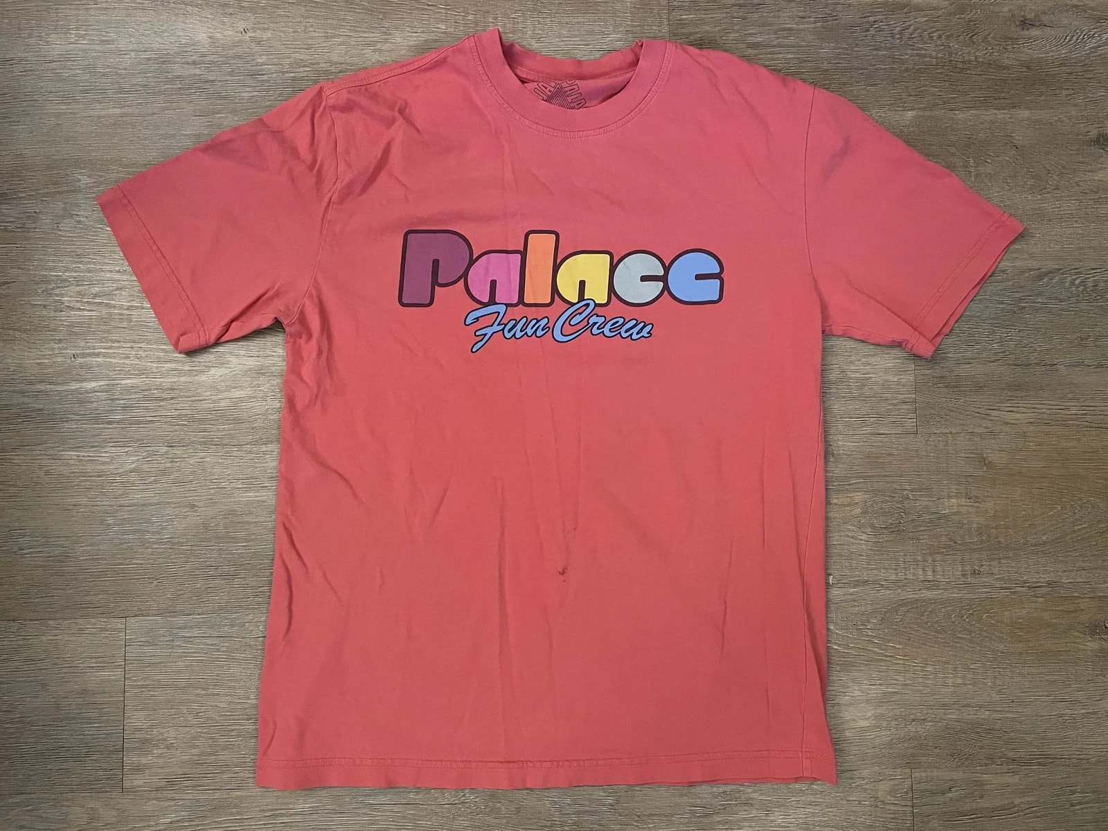 Palace — Palace Fun Crew Tee — streetwear — resale