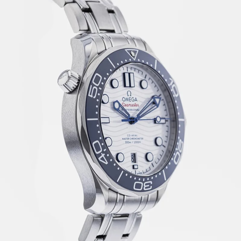 Omega Seamaster Planet Ocean Co-Axial Master Chronometer Tokyo 2020 Limited Edition 522.33.40.20.04.001 4