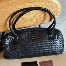 Bottega Veneta Intreccio Top Handle Hardware 2
