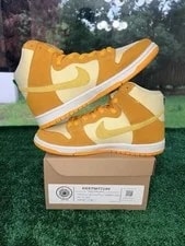 Nike SB Dunk High Pineapple 2022 Size 8.5M Replacement Box 2