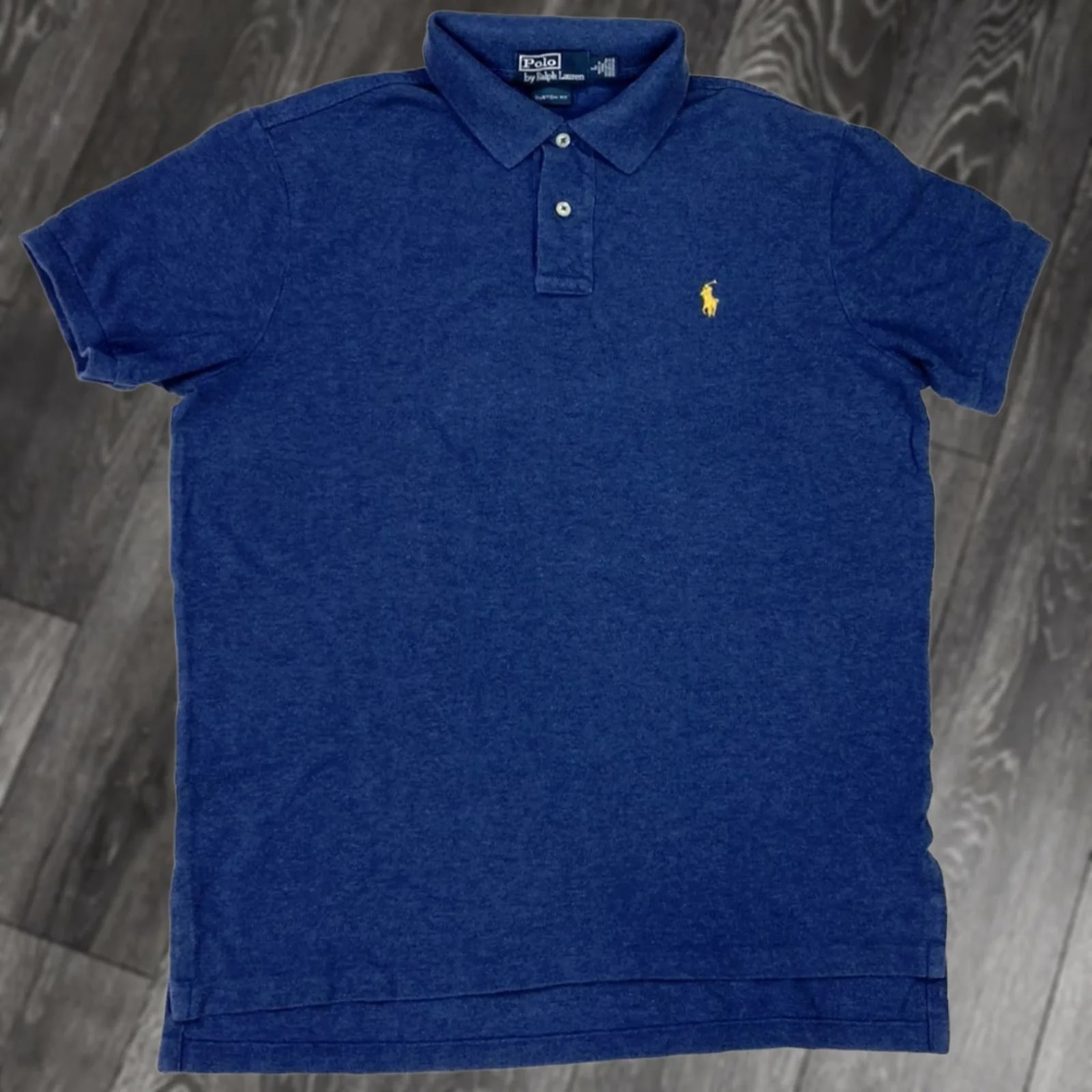 Polo Ralph Lauren — Polo Ralph Lauren Polo Shirt Large Pony Logo Slim Fit Short Sleeve Cotton Button Closure Collared Polo Type — streetwear — resale