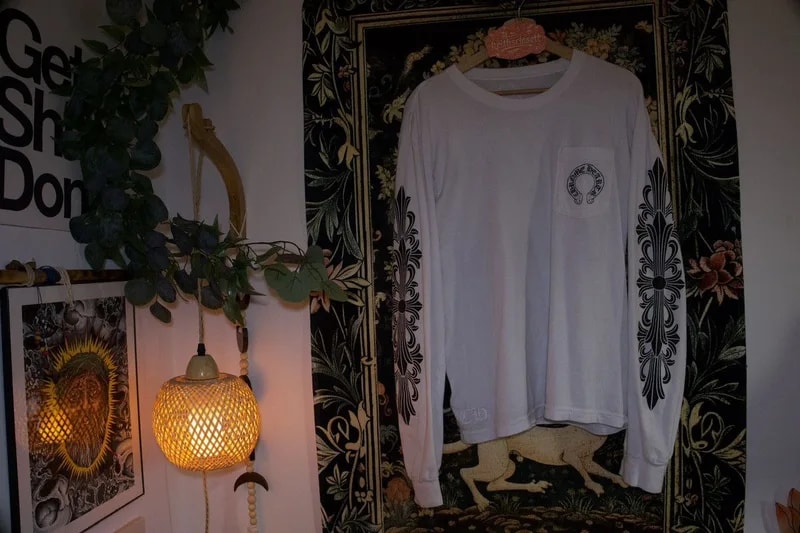 Chrome Hearts — Hearts Horseshoe Logo Long Sleeve T — streetwear — resale
