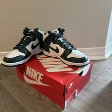 Nike Dunk High Spartan - CZ8149-100 - New 2