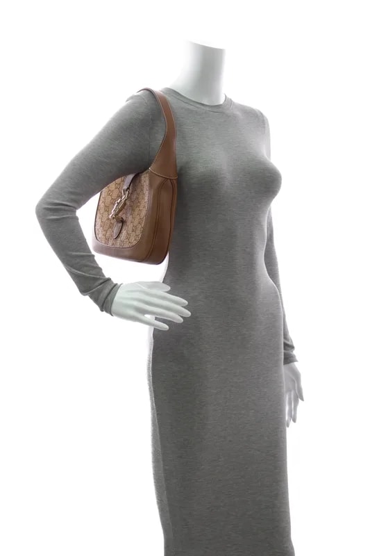 Jackie 1961 Medium 2