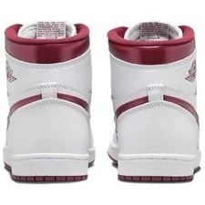 Jordan 1 Retro High '85 OG 4