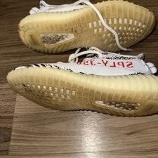 Yeezy Size 8 ( - Great Condition) 4