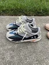 Yeezy Lot (2) 700 & 350 V2, Size 9 & 10 🔥 Great Deal! 2