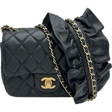 Chanel — Chanel Frill Strap Flap AS2203 30番台 Japan Ookura — Handbag — resale