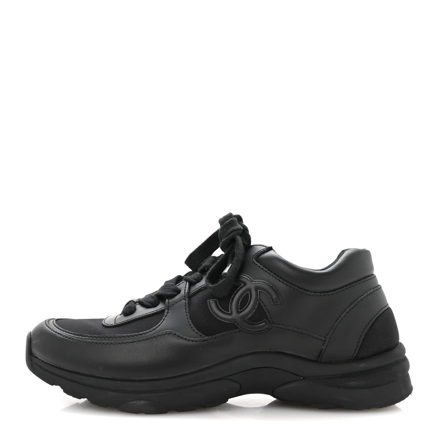 Chanel — CC Uniform 40 — Sneaker — resale