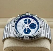 Breitling Chronomat B01 42 (AB0134101G1A1). 42mm. . 2