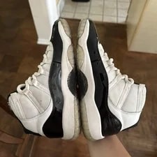 Size 5 - Jordan 11 Retro High 4