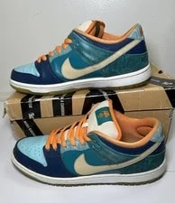 Nike — Size 10 Nike Dunk SB QS Low Mia Skate Shop 2013 OG 504750-474 — Sneaker — resale