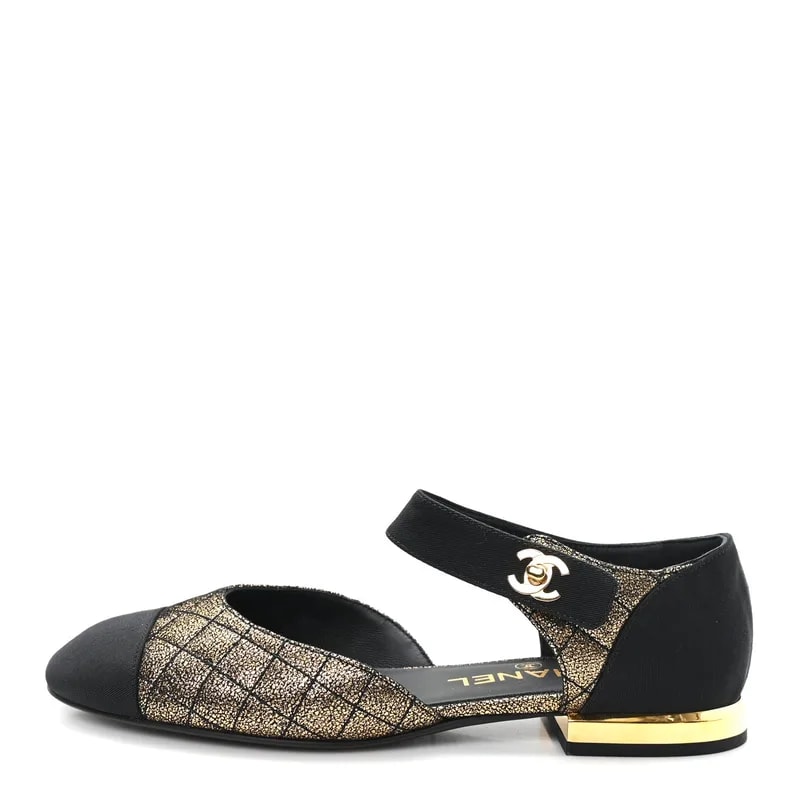 Chanel — Laminated Grosgrain Cap Toe Ballerina — Accessory — resale