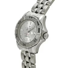 Tudor Hydronaut 99090 Gray Wrist 2