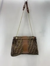Fendi Pattern Maxi Baguette Chain Allover 8BT143 3
