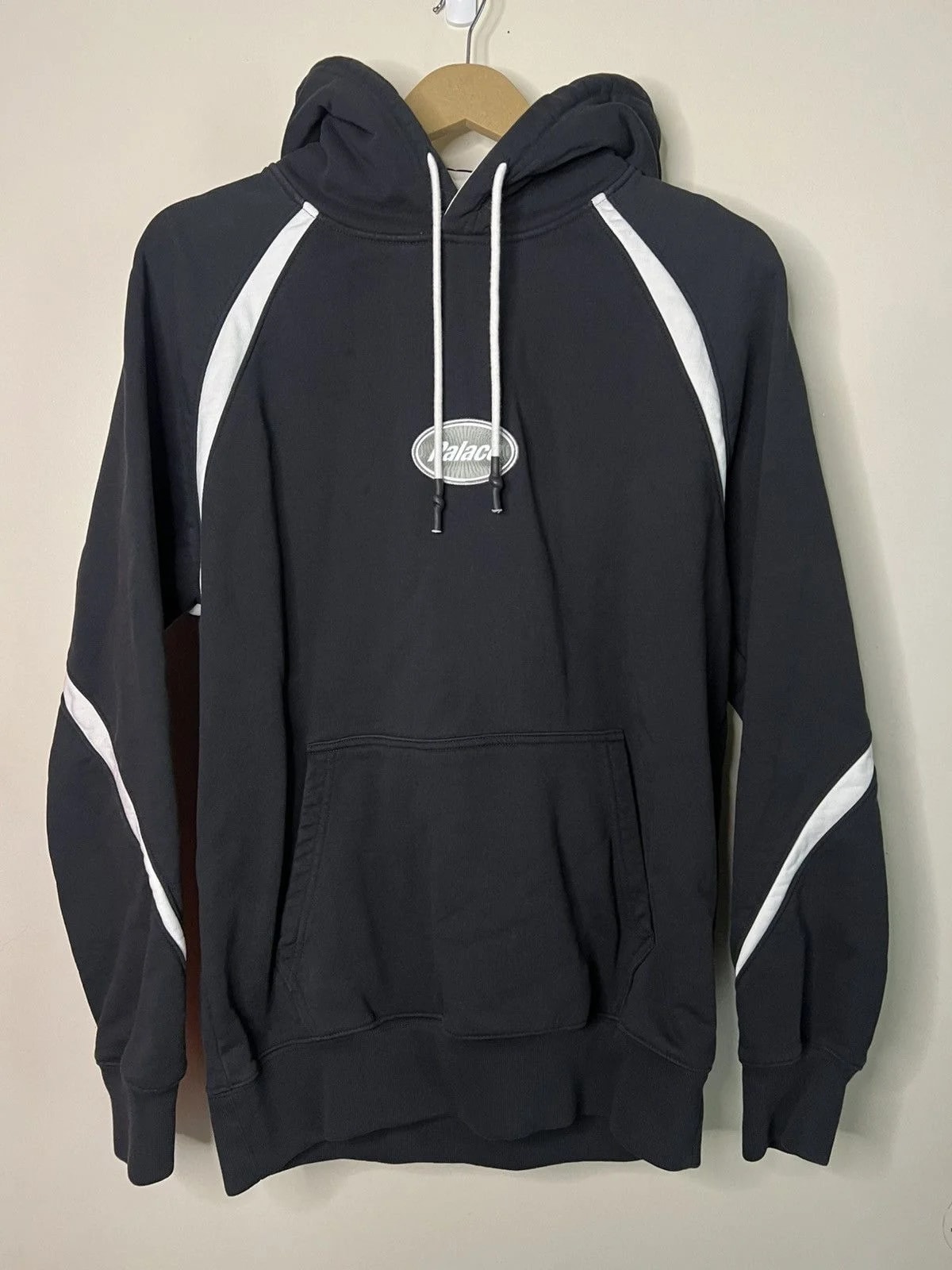 Palace — Palace Skateboards Swift Hood Hoodie — streetwear — resale