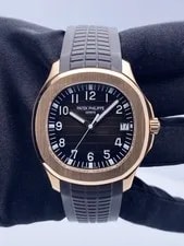Patek Philippe Aquanaut 5168G-010 Green Dial Box Papers 2