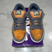 Nike SB Dunk Low “Monarch” Size 8 ’s Very Clean Pair 3
