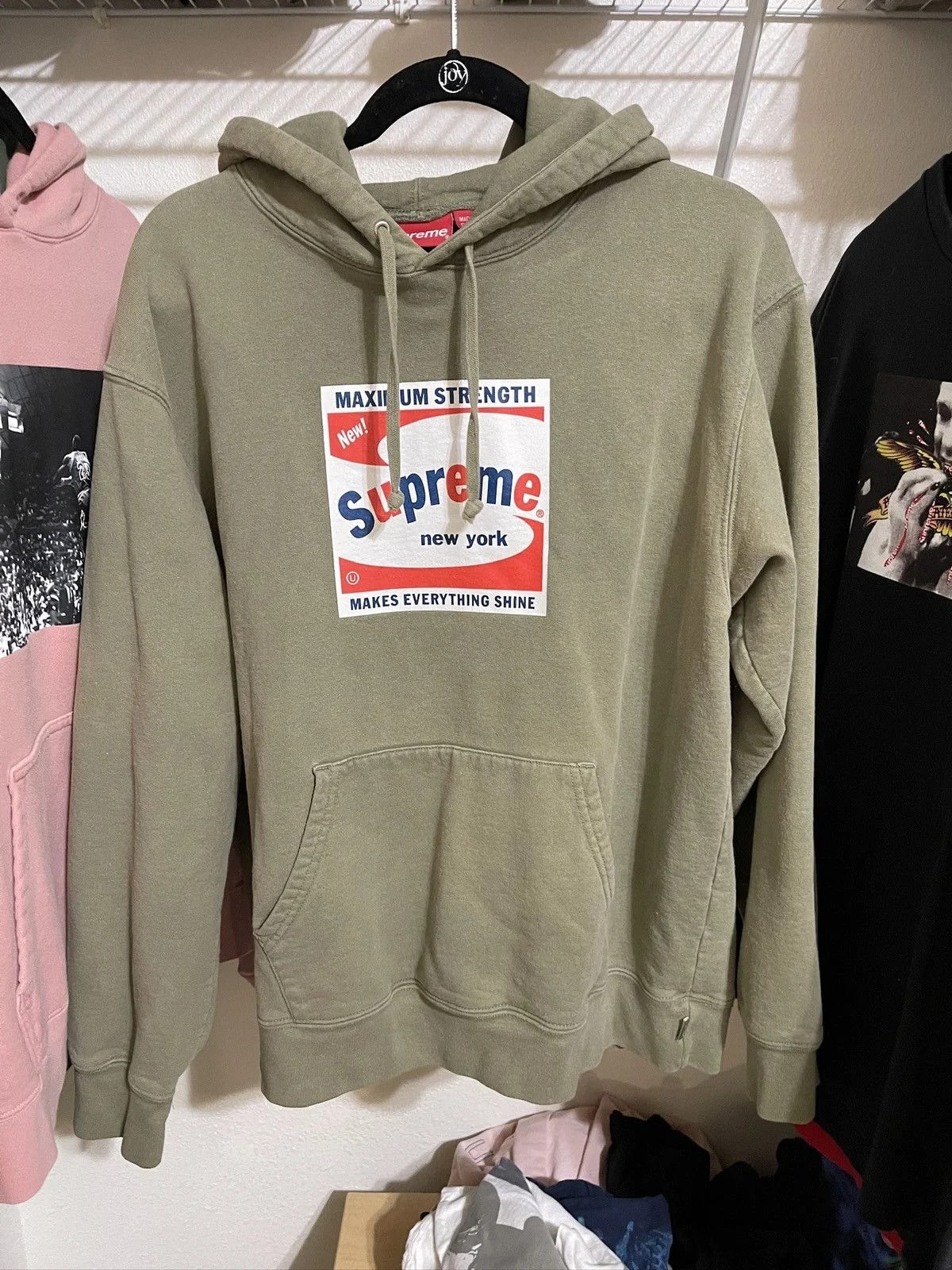Supreme — Supreme Shine Hooded Sweatshirt — streetwear — resale