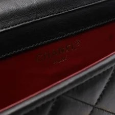 Chanel Paris Limited Matelass Round Flap (Us 4