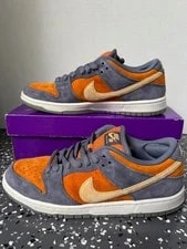 Nike SB — Nike SB Dunk Low Monarch HF3063-002 Size 9 OG Box Extra Laces — Sneaker — resale