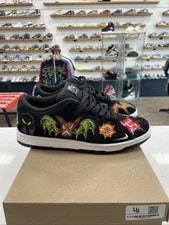 Size 9 - Nike SB Dunk Low Pro QS / / 2022 2