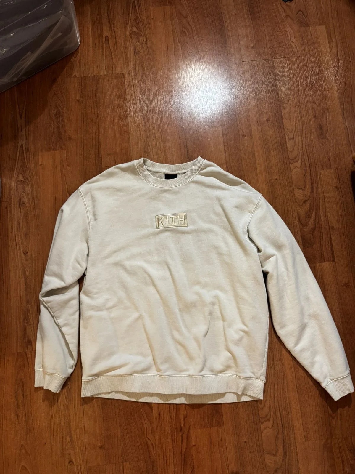 KITH — Kith Crewneck Box Logo Sweater Size XL — streetwear — resale