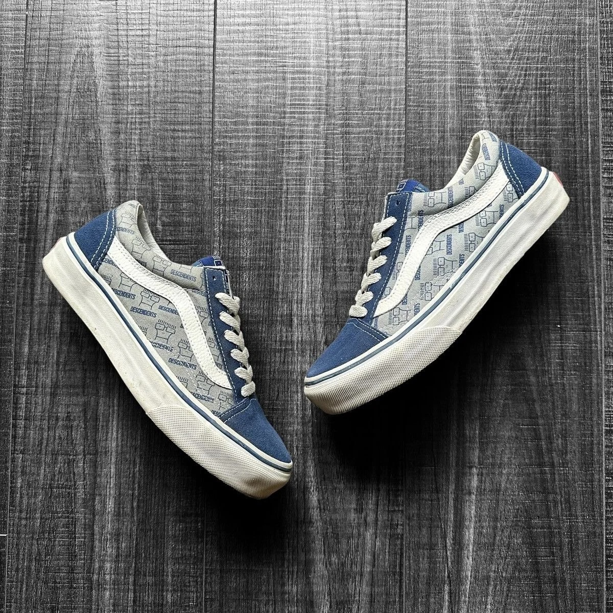 Vans — Vans X Descendents Old School — Sneaker — resale