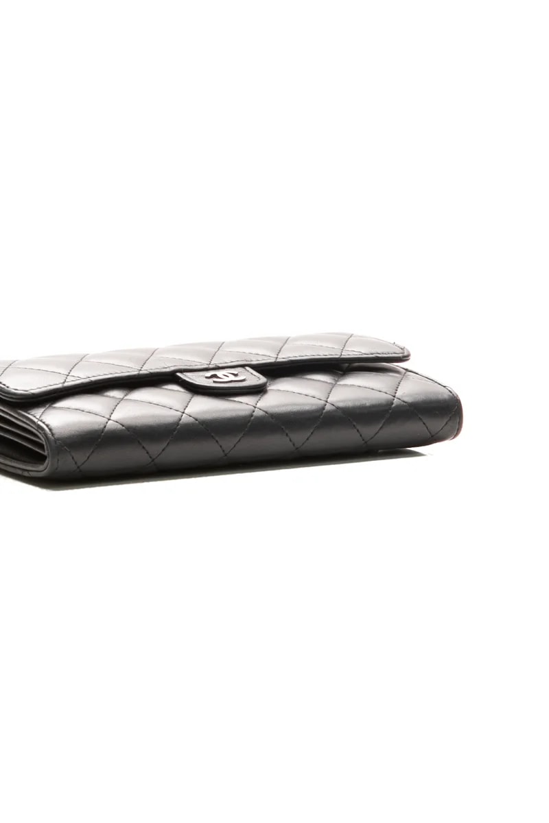Classic Flap Long Wallet 3