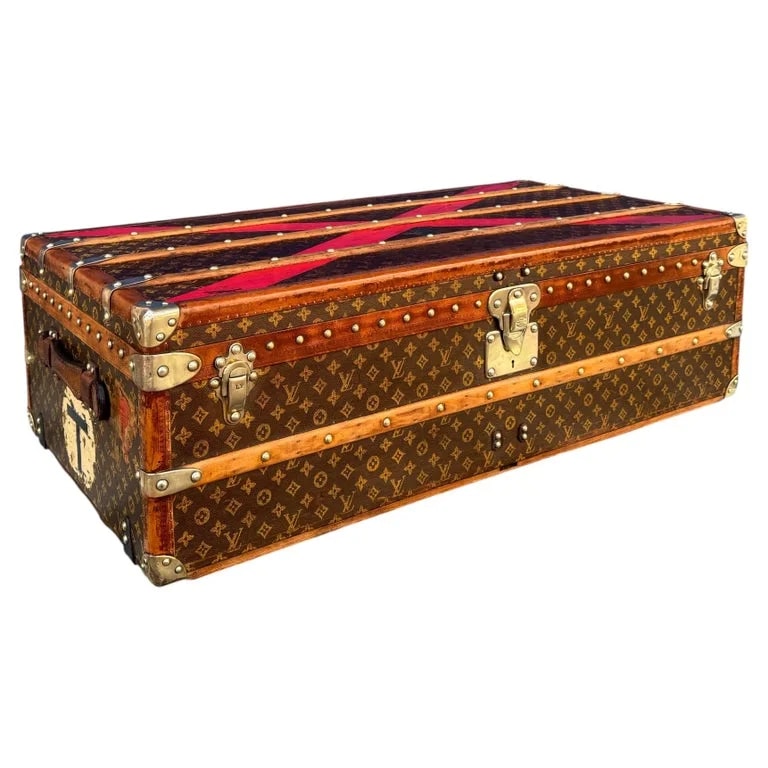Louis Vuitton — Louis Vuitton Cabine Trunk Malle C.1930 — Designer Shoe — resale