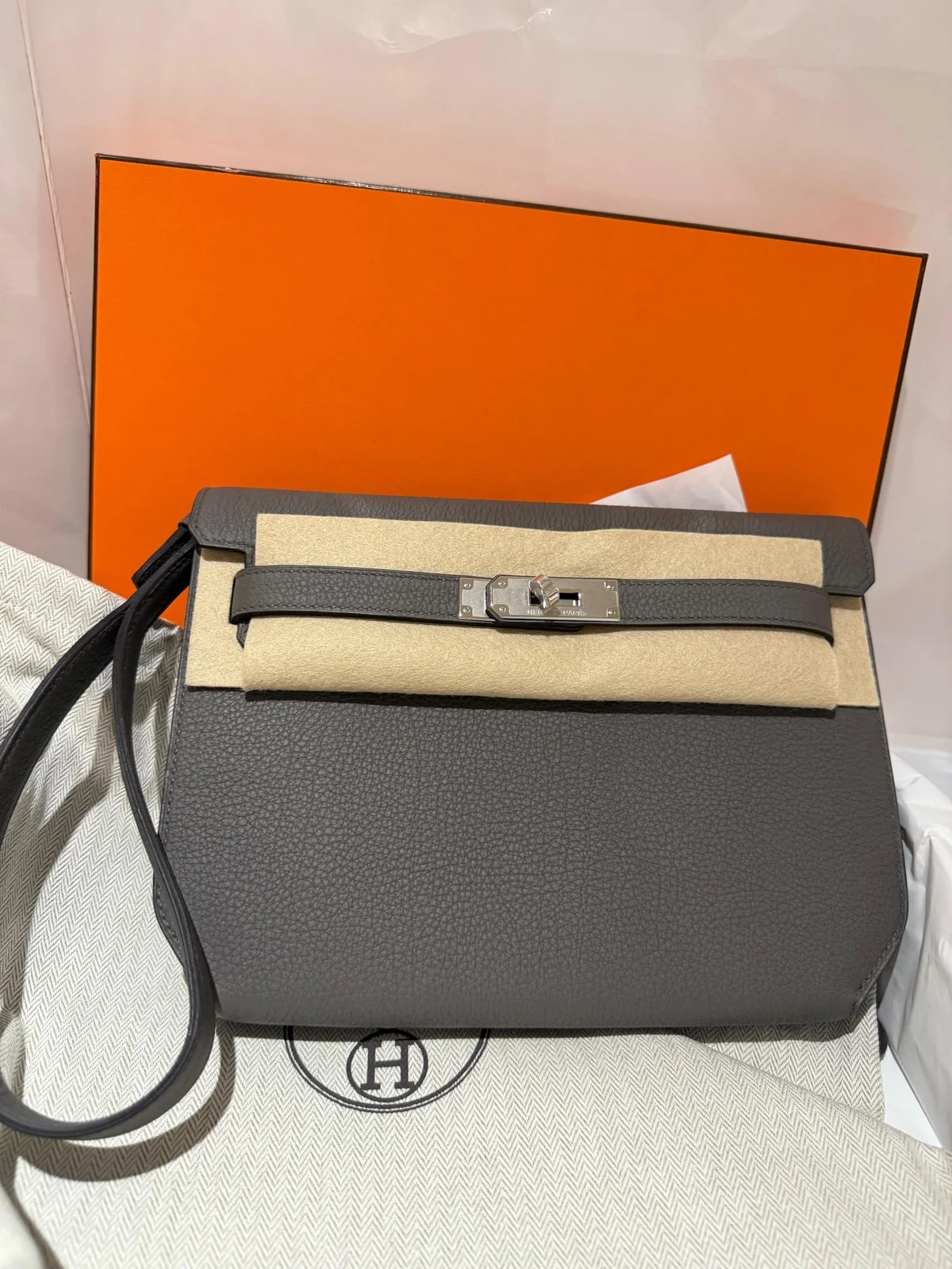 Etain Kelly Depeches 25 3