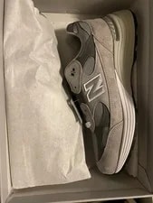 Sz 9.5 - New Balance 992 3