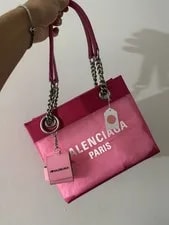 Balenciaga — Balenciaga Medium Duty Free 1968 in Addon Gift(EarPod Case) — Handbag — resale