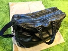 Bottega Veneta — Bottega Veneta Business From Japan — Handbag — resale