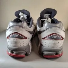 New Balance Classics 2002R Metallic Team (M2002RLB) US 3
