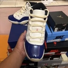 Size 10 - Air Jordan 11 Retro Air 3