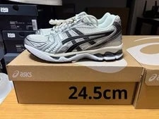 Asics — Asics Gel-Kayano 14 24.5cm / New Model — Sneaker — resale
