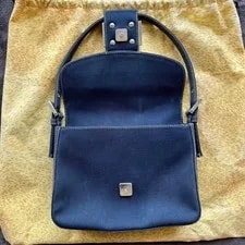 Fendi Mamma Baguette One Logo 2