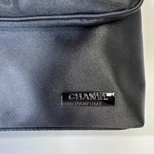 Chanel Parfums Limited Edition Poly- Zip & Flap 2