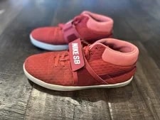Nike SB — Nike SB Eric Koston MID Top Athletic Shoe — Sneaker — resale