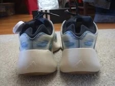 Size 11 - Adidas Yeezy 700 V3 Kyanite Shoes/ Please Read 3