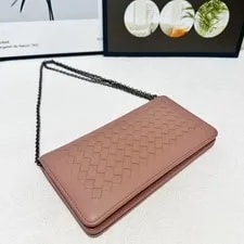 Bottega Veneta Chain WOC for 4
