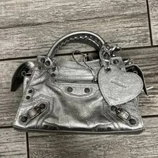 Balenciaga — Balenciaga le City Medium New FW24 — Handbag — resale