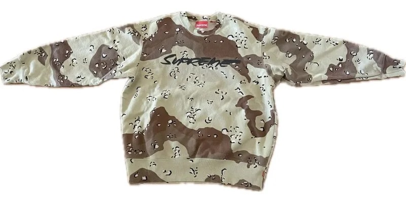 Supreme — Supreme Futura Logo Crewneck — streetwear — resale