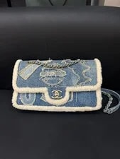 Chanel — Chanel Classic Flap Med Lt XBody Dut — Handbag — resale