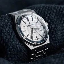 Audemars Piguet Royal Oak “QE II Cup 2017” – 41mm Titanium/Platinum – Ref. 15403 4