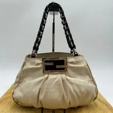 Fendi Mia Chain 3